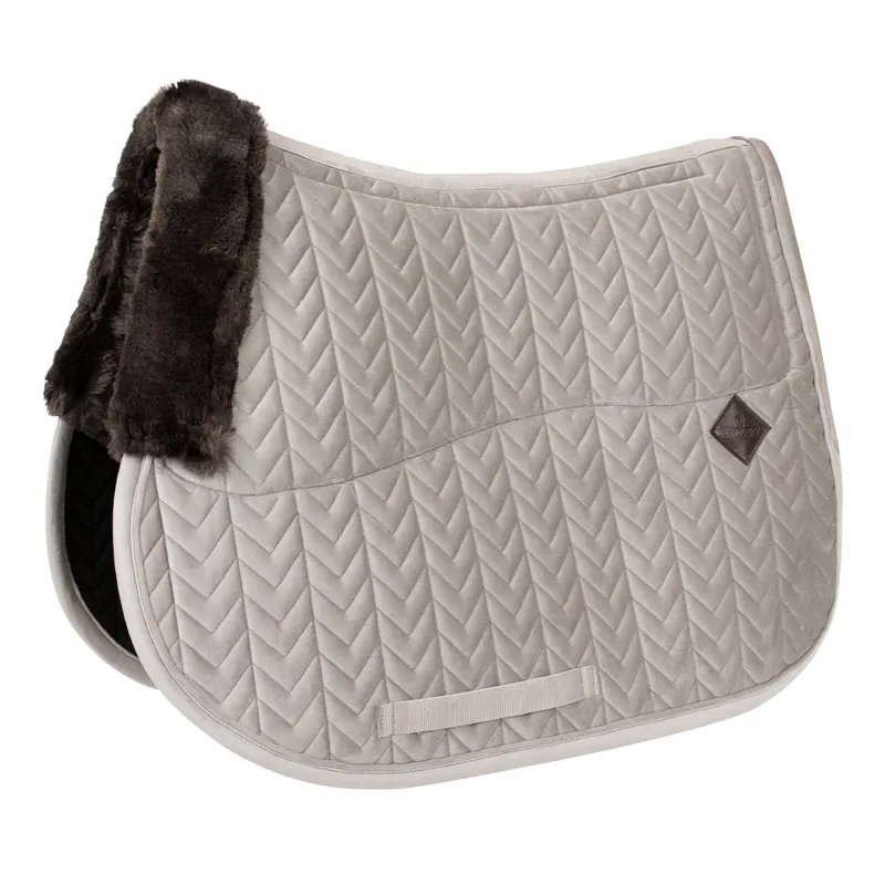 Kentucky Skin Friendly Velvet Jumping Saddlecloth - Beige