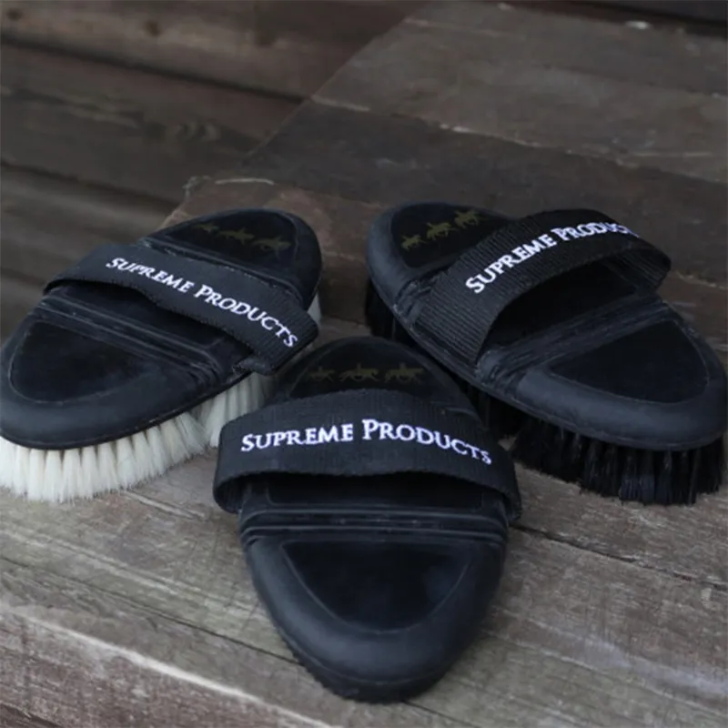 Supreme Products Pro Groom Bend Curry Comb-1
