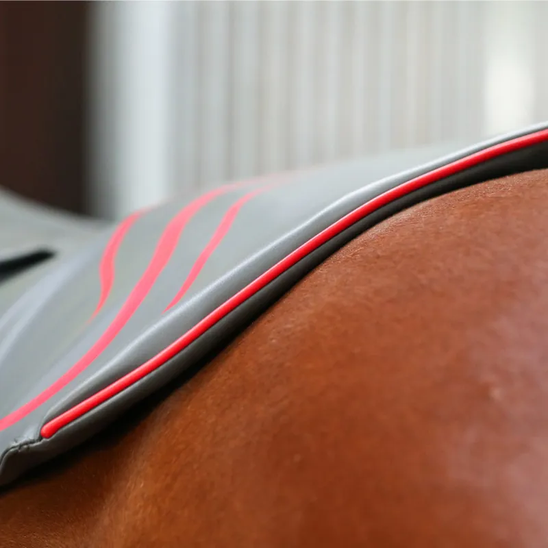 Equilibrium Heatsense Massage Back Pad - Standard-9