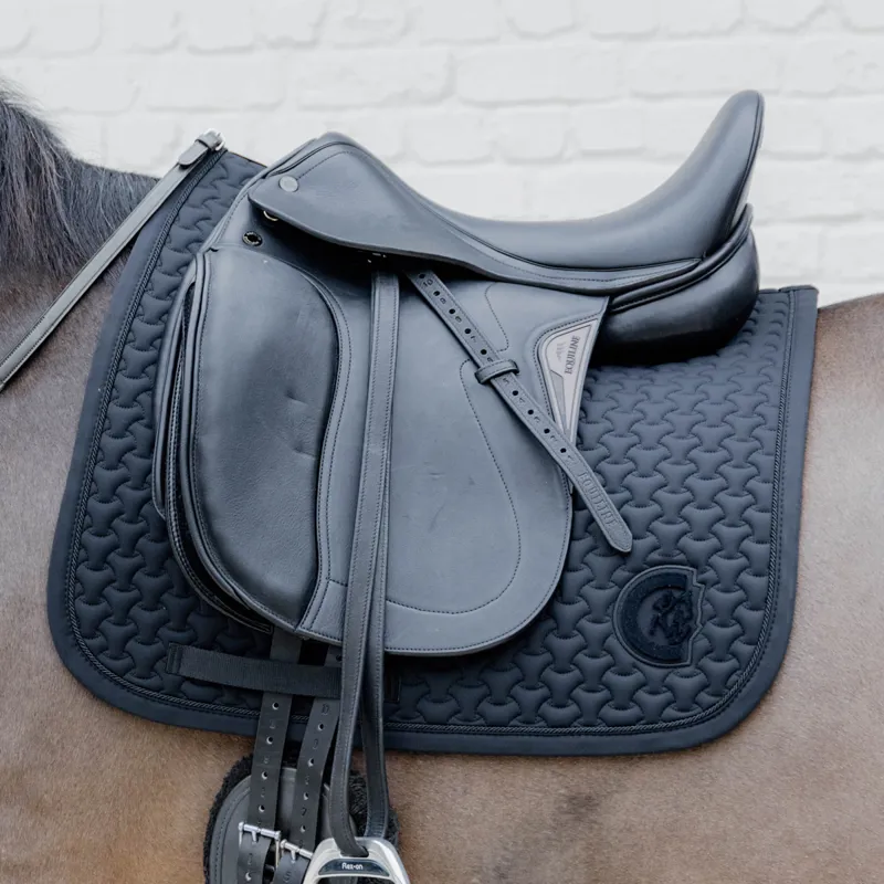 Kentucky 3D Logo Plaited Dressage Saddlecloth - Black-1