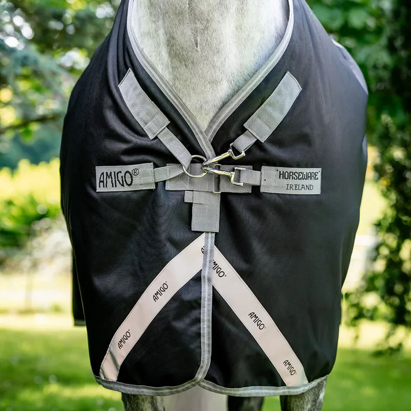Amigo Bravo 1200D XL Standard Neck 0g Turnout Rug - Black/Titanium-1