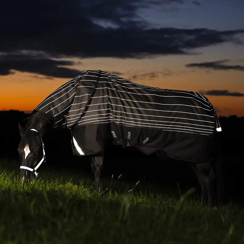 Amigo 1200D FieldSafe Reflectech Plus 250g Turnout Rug - Black-3