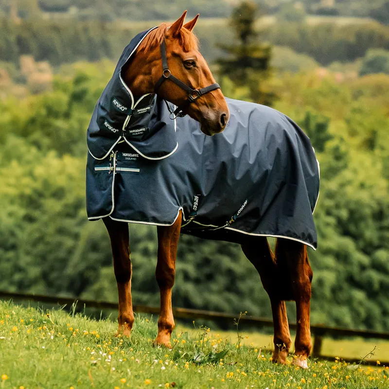 Amigo Ripstop 900D Plus 200g Detachable Neck Turnout Rug - Witney Navy