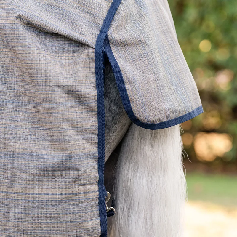 Amigo Revive Plus 900D 200g Detachable Neck Turnout Rug - Seasonal-9