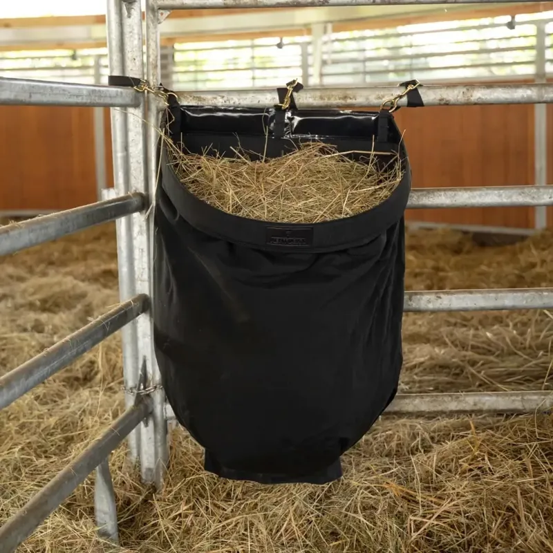 Grooming Deluxe Straight Hay Bag - Black-1