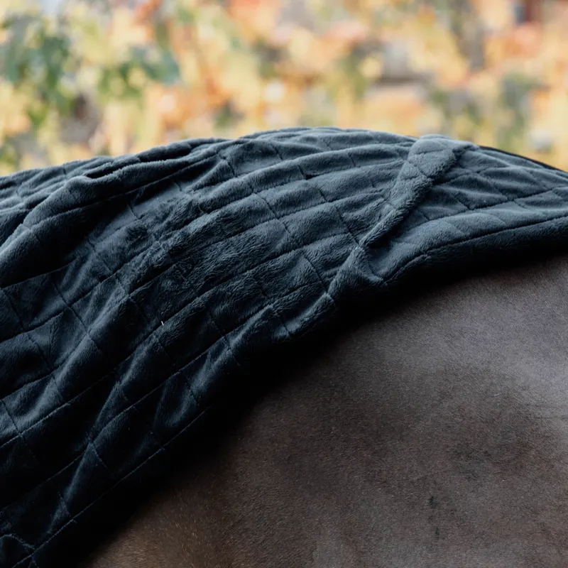 Kentucky 0g Standard Neck Stable Rug - Black-2