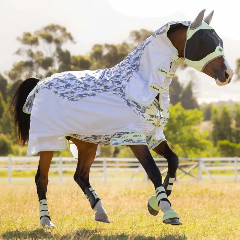 LeMieux Arika Camo-Tek Combo Neck Fly Rug - Macaron