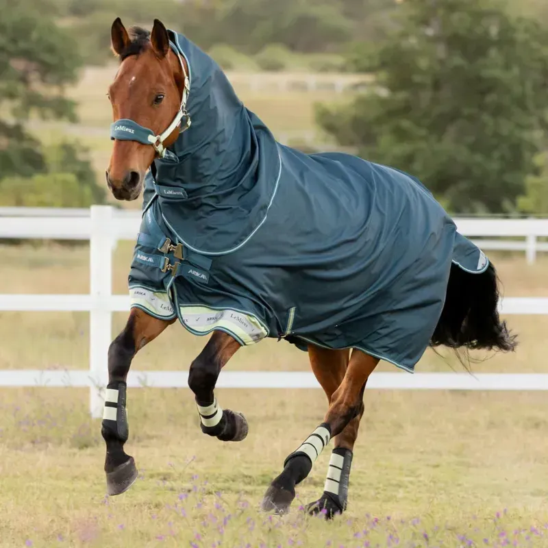LeMieux Arika Ripstop 600D 0g Detachable Neck Turnout Rug - Jungle
