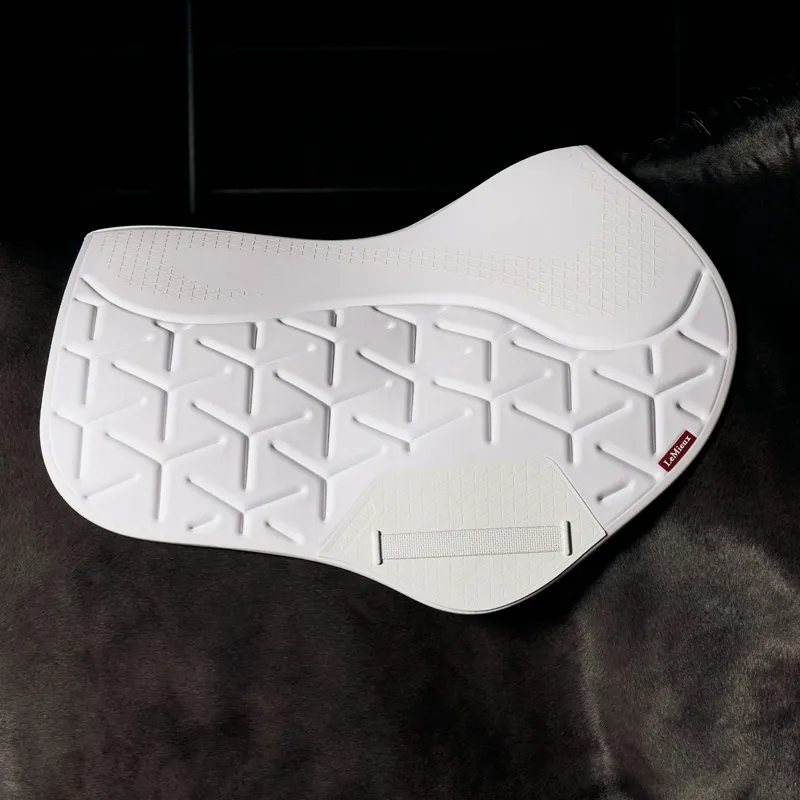 LeMieux ProForm Moulded Close Contact Saddlecloth - White-1