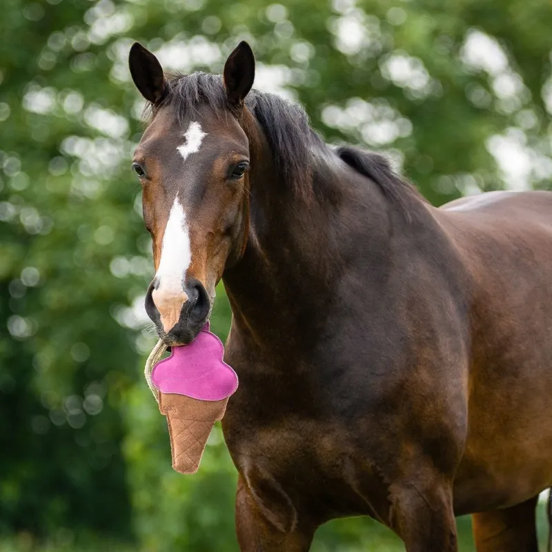QHP Snackcounter Horse Stable Toy - Ice Cream-1