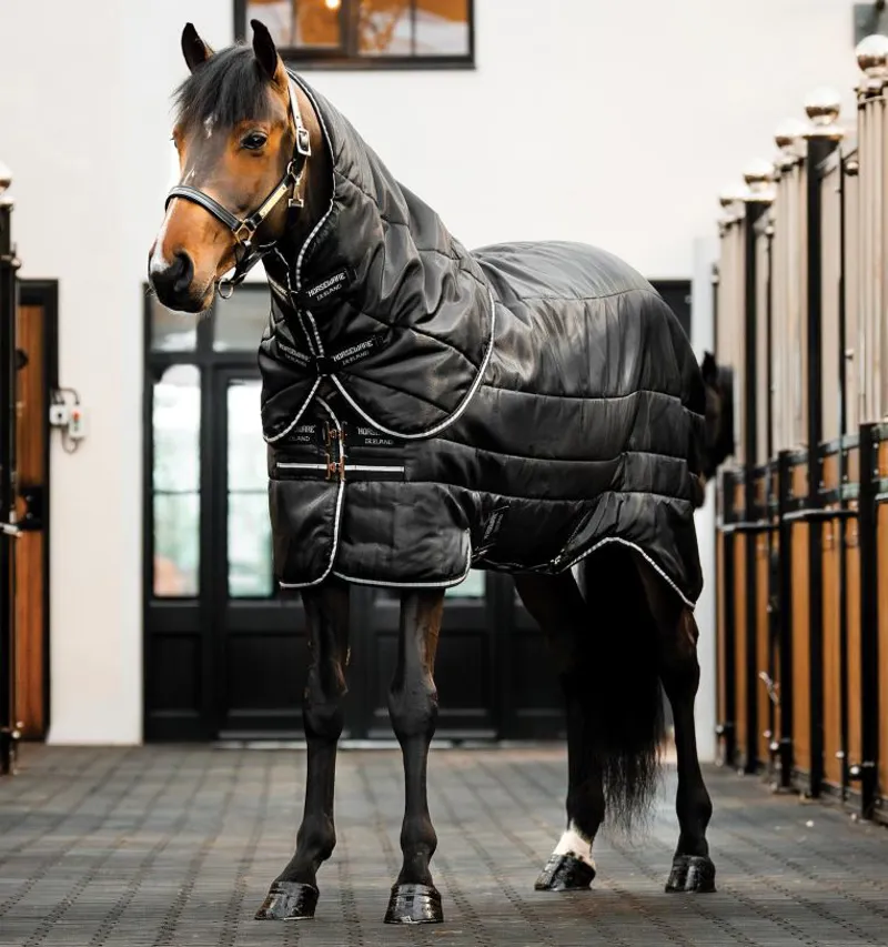 Horseware Easy-Layer Plus 400g Stable Rug - Black/Black/Silver