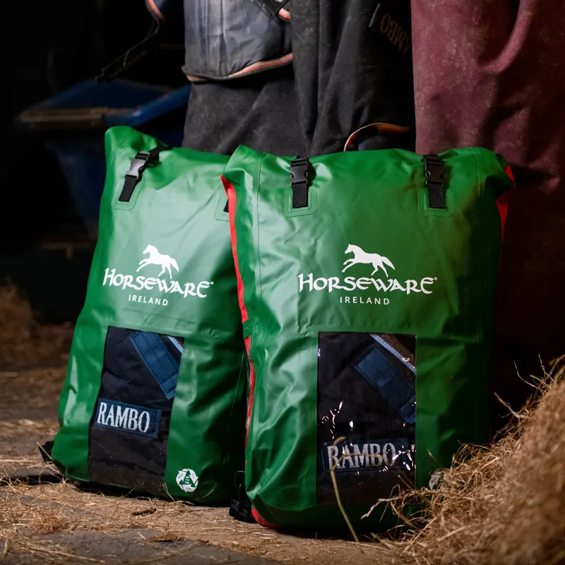 Rambo Original 400g Turnout Rug with Leg Arches - Green/Silver-2