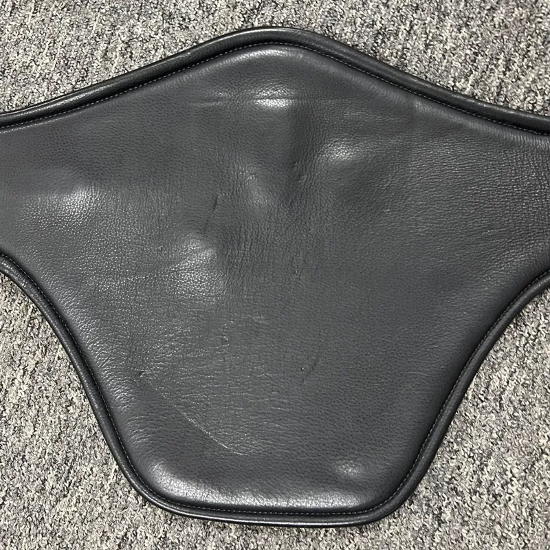 Leather Stud Girth - 105cm - Black - Not Quite Perfect-2