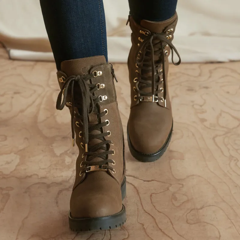 Fairfax and Favor Anglesey Womens Combat Boots - Fog Nubuck-1
