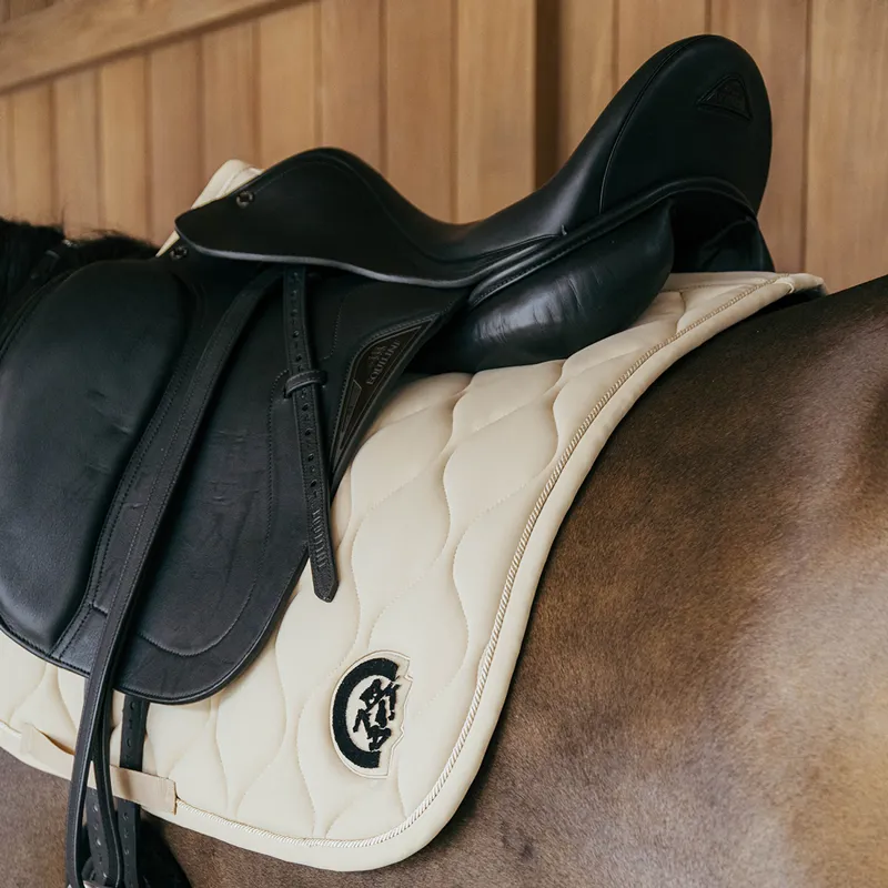 Kentucky 3D Logo Wave Dressage Saddlecloth - Beige-3