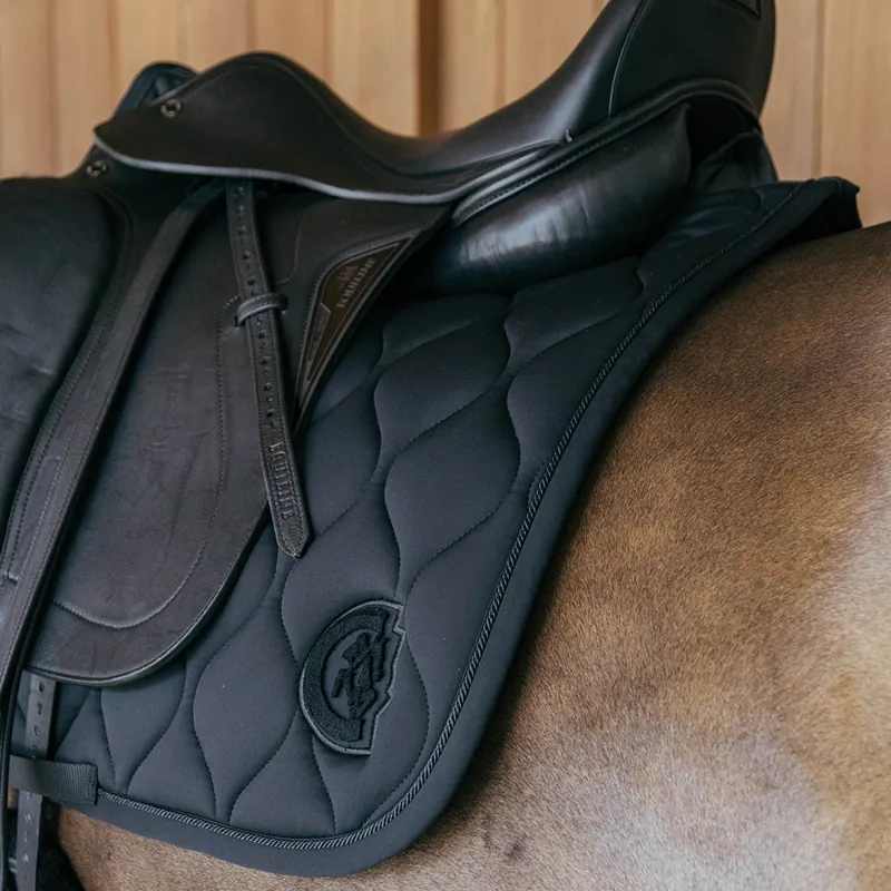 Kentucky 3D Logo Wave Dressage Saddlecloth - Black-2