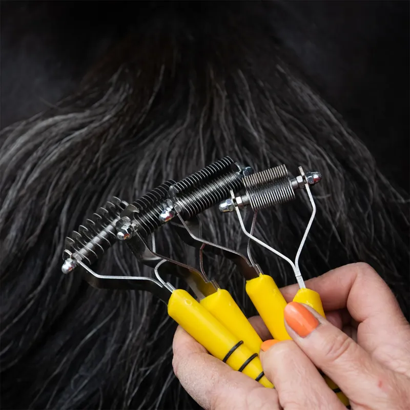 Smart Grooming Smart Tails Easi-Grip Rake