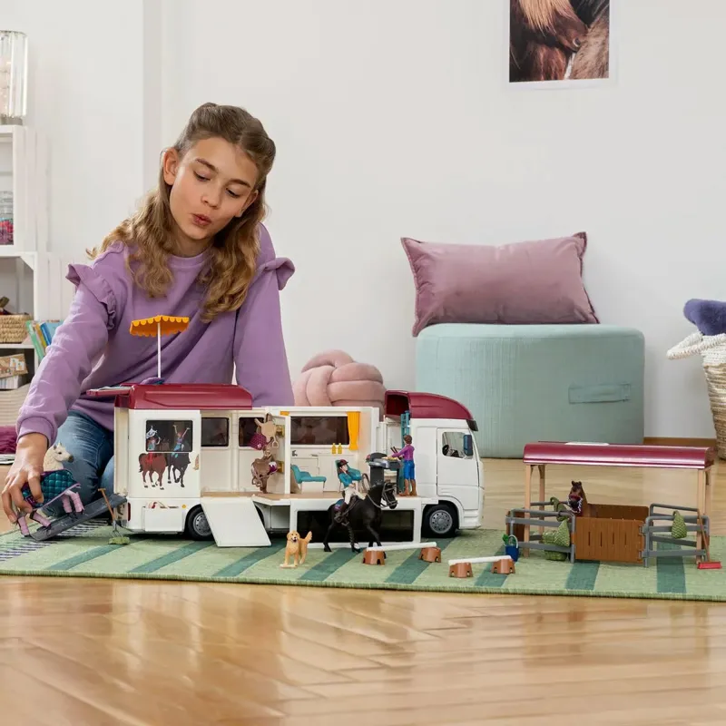 Schleich Horse Lorry Luxury Transporter Toy Set-10