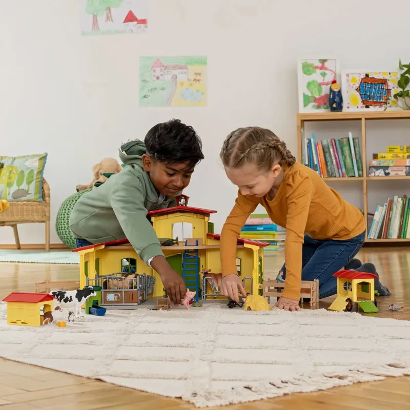 Schleich Large Farm with Animals Toy Set-9